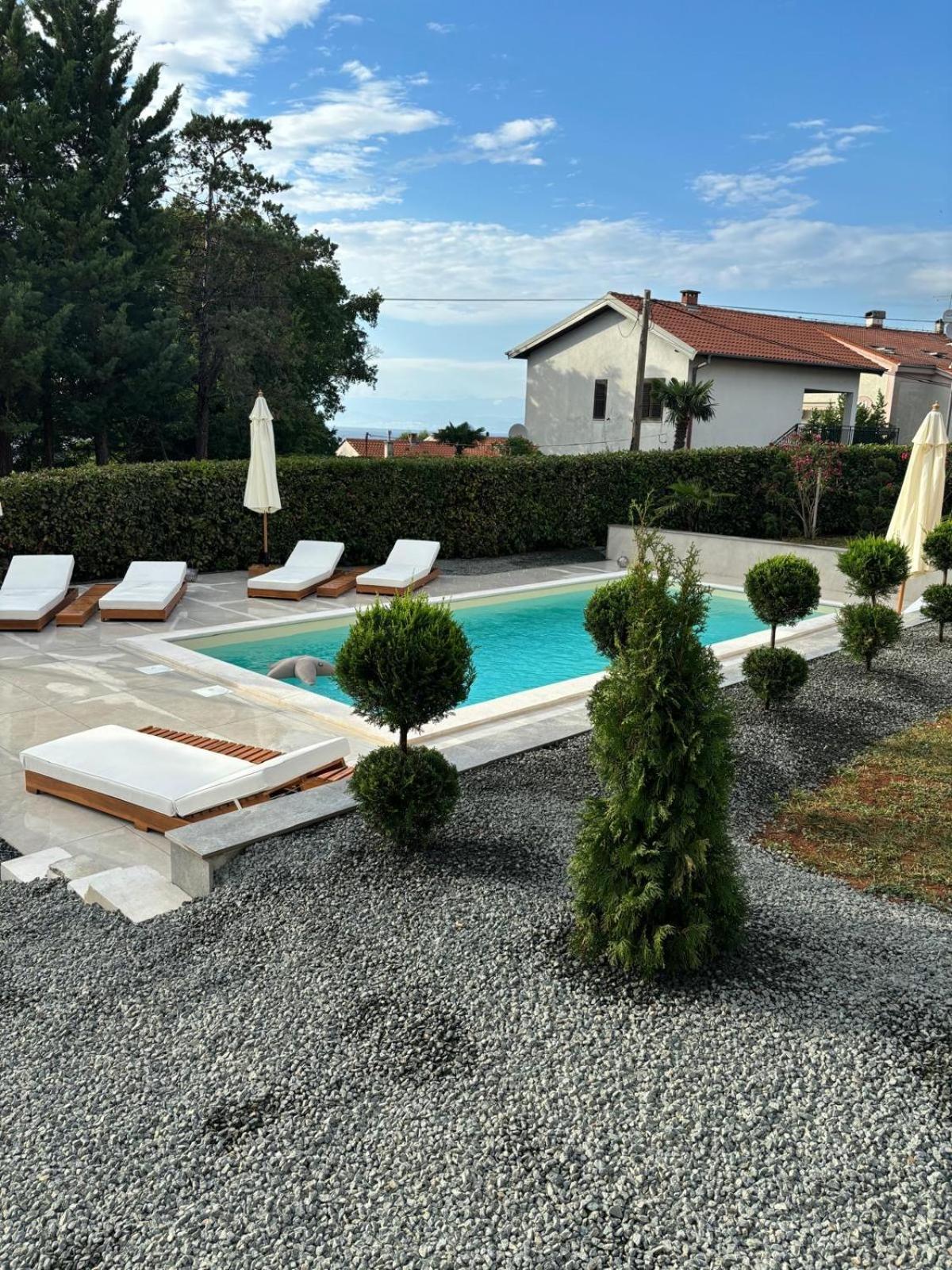 Villa Antunovic Malinska Buitenkant foto