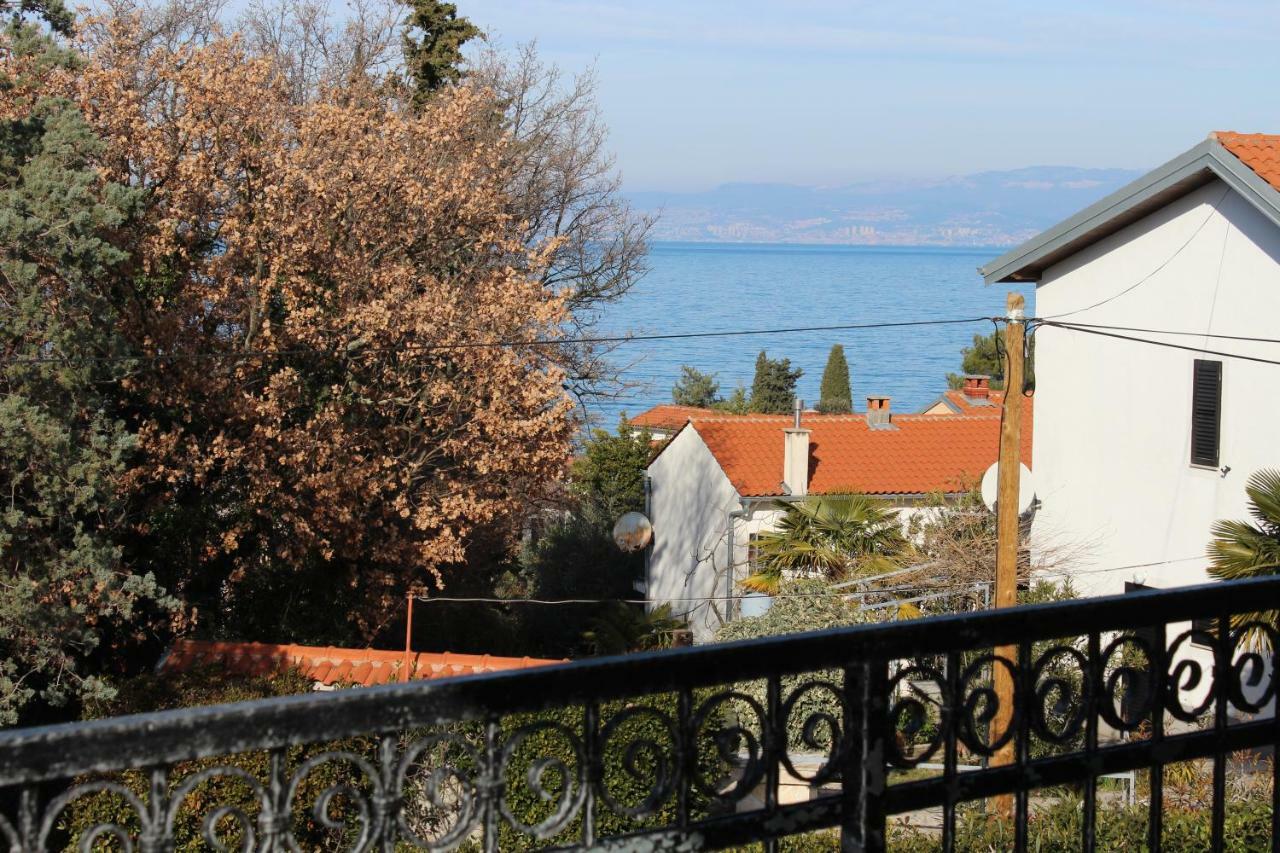 Villa Antunovic Malinska Buitenkant foto